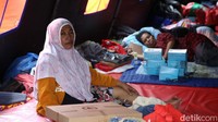 Sebelumnya kebakaran pada Jumat (28/2) menghanguskan 30 rumah semi permanen di Duren Sawit.