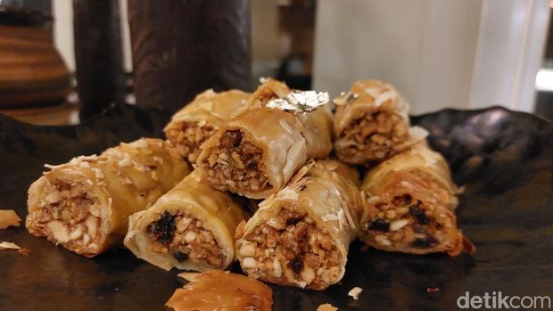 Hidangan khas Nusantara hingga Mediterania di menu iftar Sheraton Hotel Bandung.