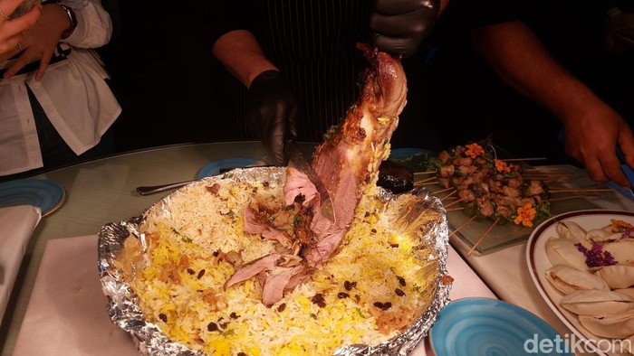Hidangan khas Nusantara hingga Mediterania di menu iftar Sheraton Hotel Bandung.