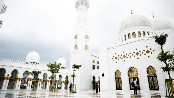 Masjid Sheikh Zayed Solo