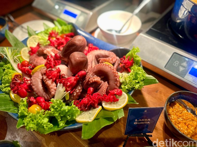 Menu buka puasa Shangri-La Jakarta
