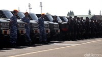 Penyerahan MV3 Maung PT Pindad ini dilakukan langsung oleh Menteri Pertahanan (Menhan) RI Sjafrie Sjamsoeddin. Rencananya, MV3 Maung ini digunakan anggota TNI-Polri ditingkat Babinsa dan Polsek.