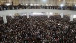 Ribuan Orang Anter Pemakaman Korban Bom Bunuh Diri di Pakistan