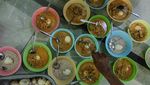 Tradisi Berbagi Bubur India yang Melegenda di Masjid Jami Pekojan Semarang