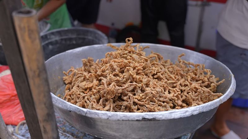 penjual sukses usus ayam goreng