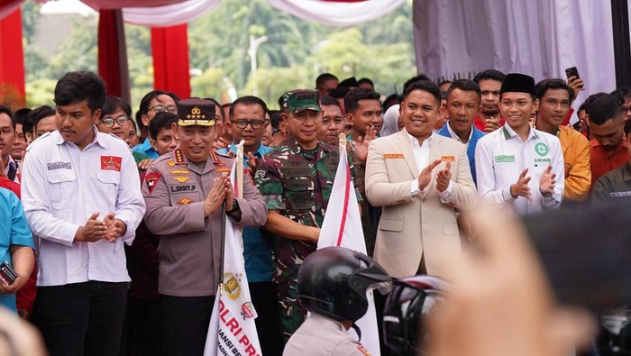 BEM PTNU dan Polri menggelar acara pembagian bantuan sosial (bansos) sambut ramadan (Dok Istimewa)