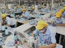 Minim Hambatan Impor Disebut Bikin Industri RI Kalah Saing
