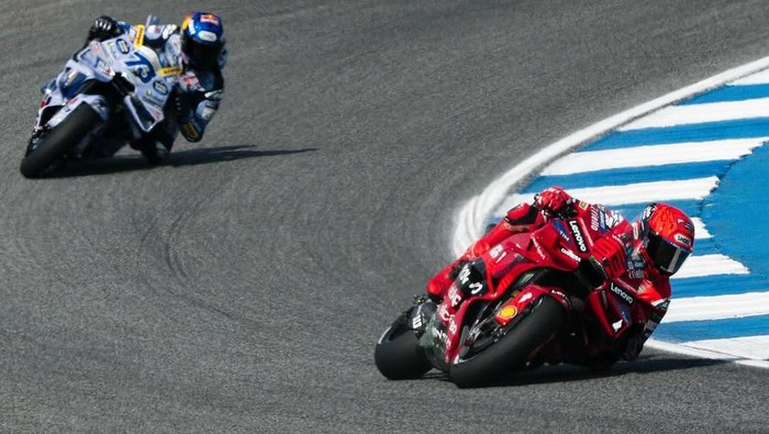 Marc Marquez dan Alex Marquez mendominasi MotoGP Thailand 2025