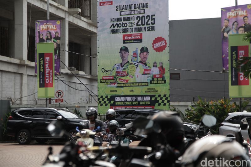 Nobar MotoGP 2025 di Menara Bank Mega, Jakarta, Minggu (2/3/2025)