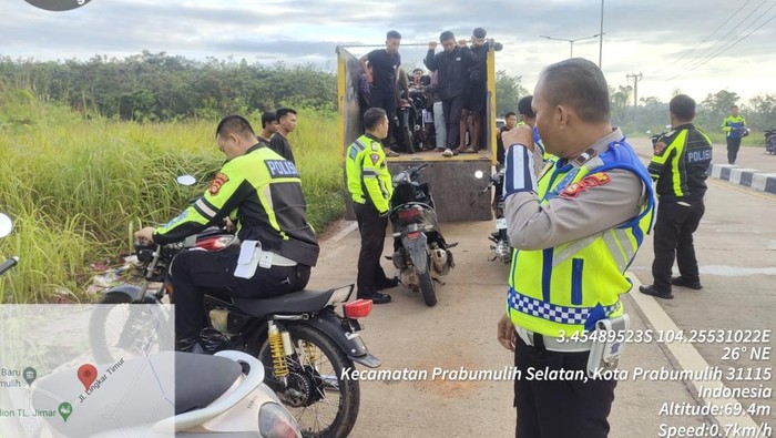 Satlantas Polres Prabumulih menggelar razia balap liar dan mengamankan 20 motor