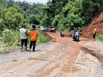 Tanah Longsor-Puting Beliung Terjadi di OKU Selatan, Warga Diimbau Waspada