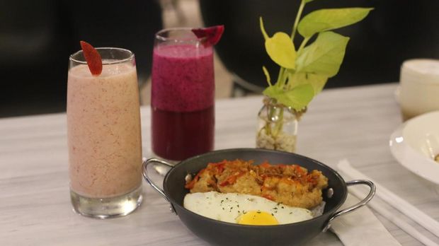 Varian menu Kapal Rooftop Cafe di Malang