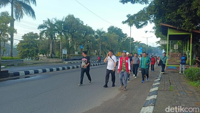 Wali Kota Palembang Ratu Dewa ajak Kepala Dinas jalan pagi
