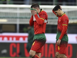 Misi Bangkit Gagal, Ruang Ganti AC Milan Suram