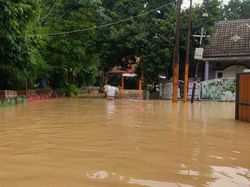 Banjir Terjadi di Permukiman Parung Panjang Bogor, 205 KK Mengungsi
