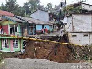 BNPB Sebut 7 Jembatan di Bogor Rusak Akibat Banjir
