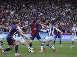 Flick Akui Barcelona Tertolong Kartu Merah Sociedad