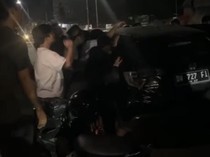 Heboh Warga di Bone Gerebek Pasangan Diduga Mesum di Mobil, Begini Faktanya