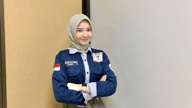 Faza Zahra sedang menempuh pendidikan kedokteran sambil berkarier di dunia musik