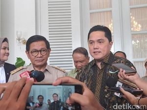 Video Pramono Bisik-bisik ke Erick: Persija Mau Beli Banyak Pemain Biar Juara