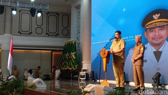 Gubernur Sumut Bobby Nasution
