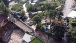 Jembatan di Puncak Bogor Putus Gegara Banjir Bandang