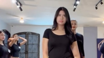 7 Foto Almira Tunggadewi Yudhoyono Ikut Sekolah Model, Gayanya Curi Atensi
