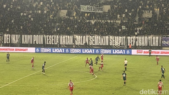 Laga PSS Sleman vs Barito Putera di Stadion Manahan, Solo, Senin (3/3/2025).