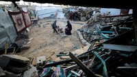 Gaza juga terancam kembali diserang oleh Israel setelah belum tercapainya gencatan senjata tahap kedua oleh Israel dan Hamas.  