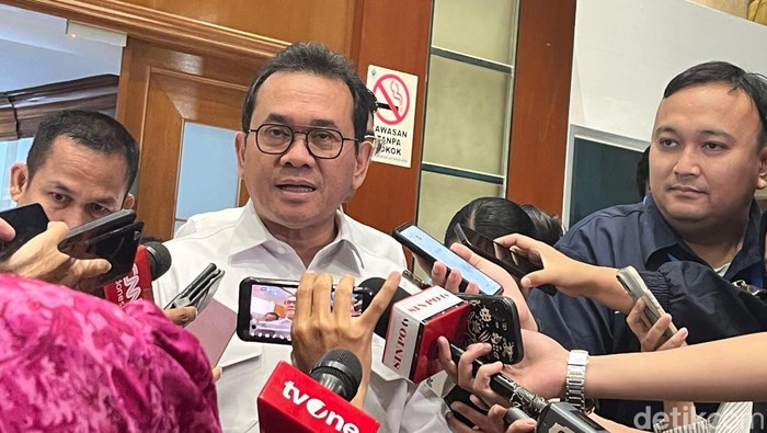 Mendag Budi Santoso