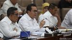 Mendag Dicecar soal Mahalnya Minyakita dan Cabai Rawit Merah
