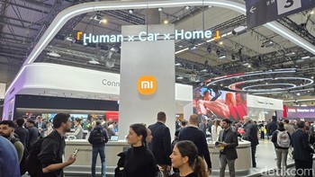 Booth pameran Xiaomi di Mobile World Congress 2025 begitu besar, luas dan megah (Foto: Fitraya Ramadhanny/detikcom)