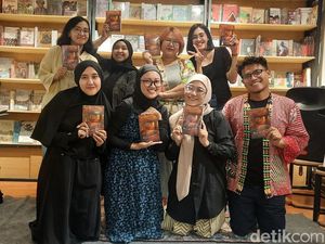 8 Penulis Lintas Genre Kolaborasi di Kedai Kopi dan Rahasia