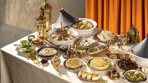 Menu berbuka di Pullman Jakarta Central Park