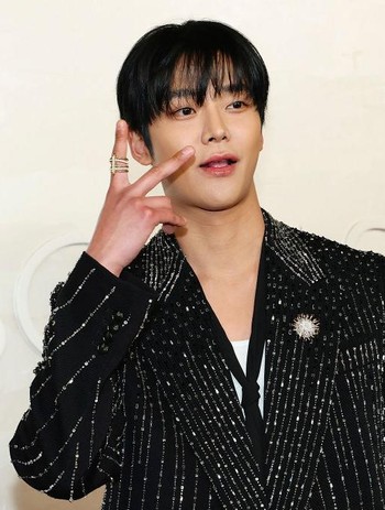 Rowoon Tunda Wamil, Gak Lulus Tes Fisik