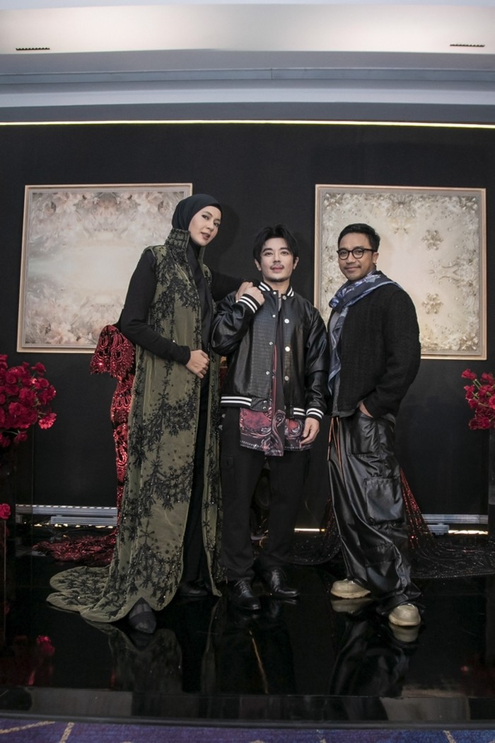 Tex Saverio Meluncurkan Koleksi Scarf Hijab