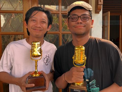 Kompetisi Stand Up Comedy Indonesia (SUCI) gres saja menyelesaikan gelaran ke-11. Menariknya, yang keluar selaku  jawara berasal dari Kota Samarinda, Kalimantan Timur.