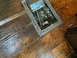 10 Objek Misterius dan Aneh Dibagikan Netizen, Mana Paling Menarik?