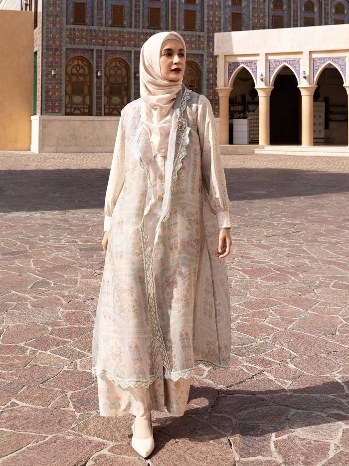 Baju shireen sungkar Baju shireen sungkar