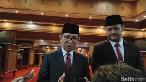 Bupati Badung I Wayan Adi Arnawa (kiri) dan Wabup I Bagus Alit Sucipta.