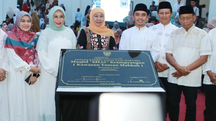 Gubernur Khofifah Resmikan Masjid KHAS Pasuruan