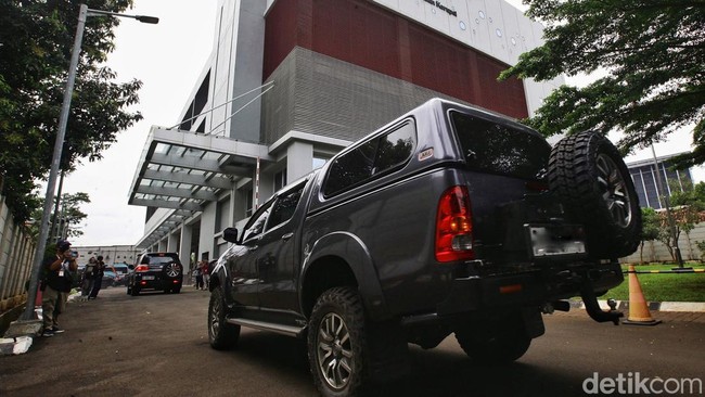 11 Mobil Mewah Japto Akhirnya Pindah ke Tangan KPK Usai Sebulan Disita