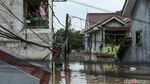 Kondisi Terkini Banjir di PGP Bekasi, Warga Menunggu Dievakuasi