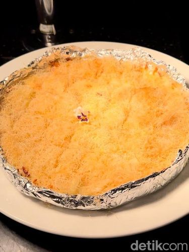 Kunafa, salah satu sajian buka puasa di Hilton Bandung.