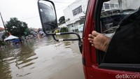 Jalan ini merupakan jalan alternatif dari kawasan Pondok Aren Tangsel menuju Tanah Kusir Jakarta.