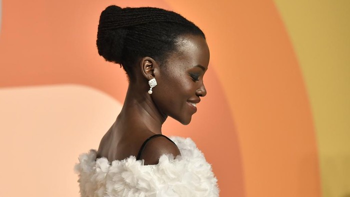 Lupita Nyongo arrives at the Vanity Fair Oscar Party on Sunday, March 2, 2025, at the Wallis Annenberg Center for the Performing Arts in Beverly Hills, Calif. (Photo by Evan Agostini/Invision/AP)