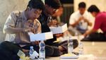 Masjid Istiqlal Bagikan Nasi Kotak-Le Minerale ke Ribuan Jemaah Bukber