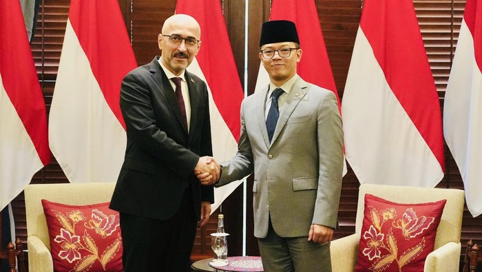 Menteri Luar Negeri RI, Sugiono menerima Duta Besar Non-Residen Republik Tajikistan, Ardasher Qodiri