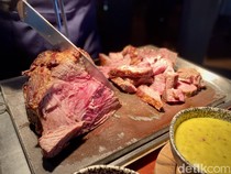 Buka Puasa dengan Wagyu Steak dan 3 Jenis Sate di Resto Toms Aikens
