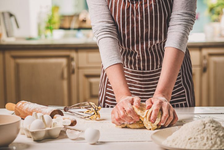 Meski Dicap Mahal, Baker Ini Punya Alasan Tetap Jual Kue Rp 500 Ribu